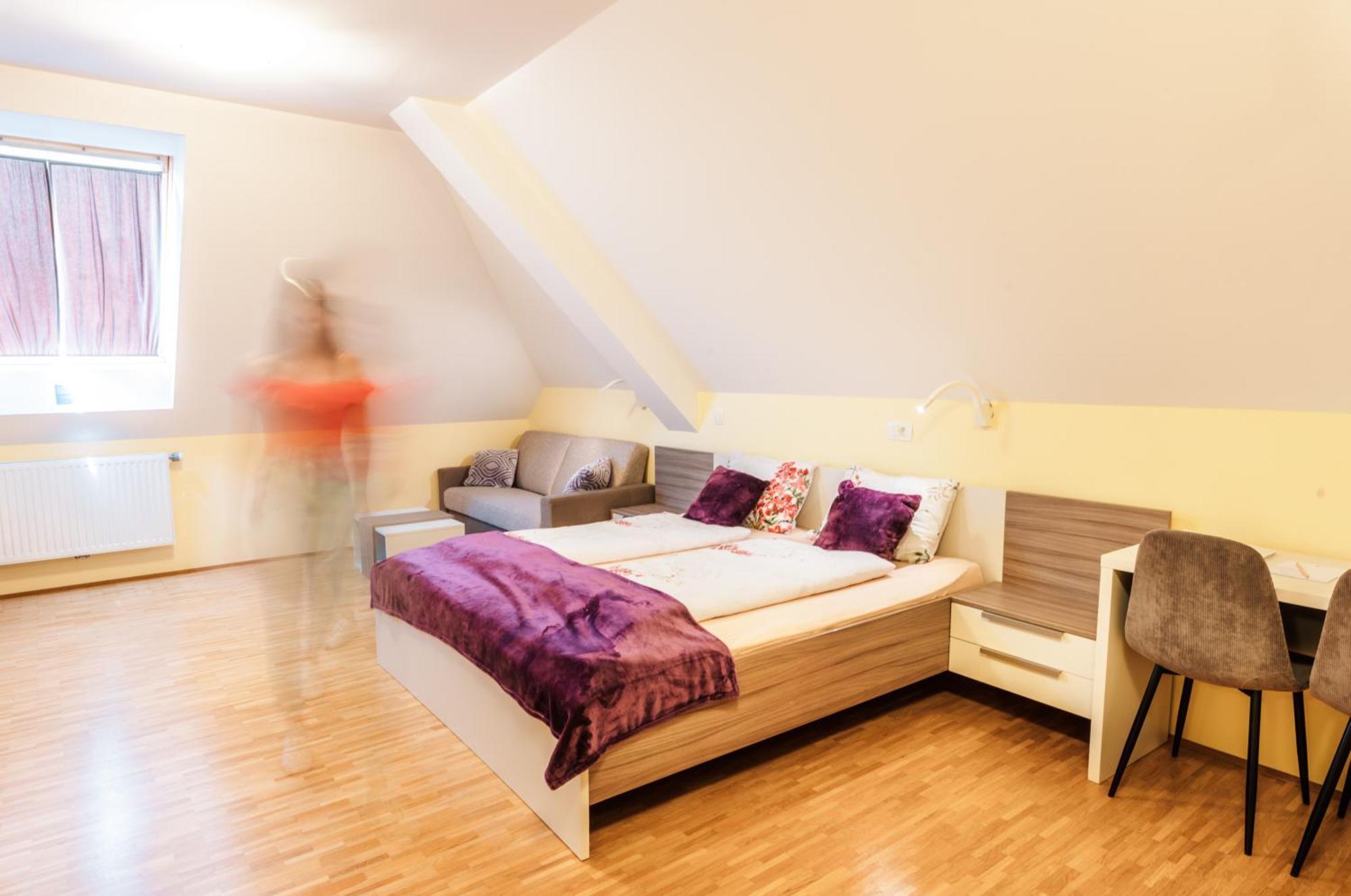 Dvorec Trebnik - Sobe Slovenske Konjice Ngoại thất bức ảnh