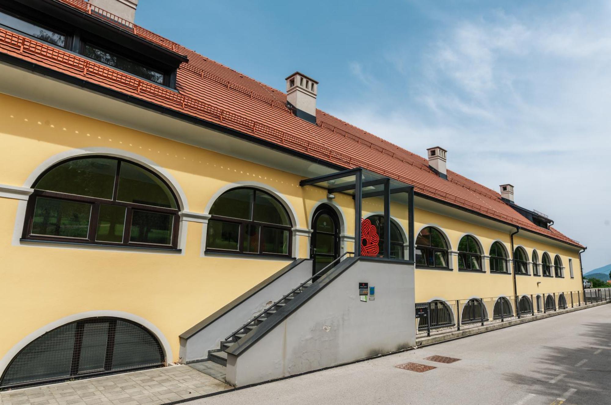 Dvorec Trebnik - Sobe Slovenske Konjice Ngoại thất bức ảnh