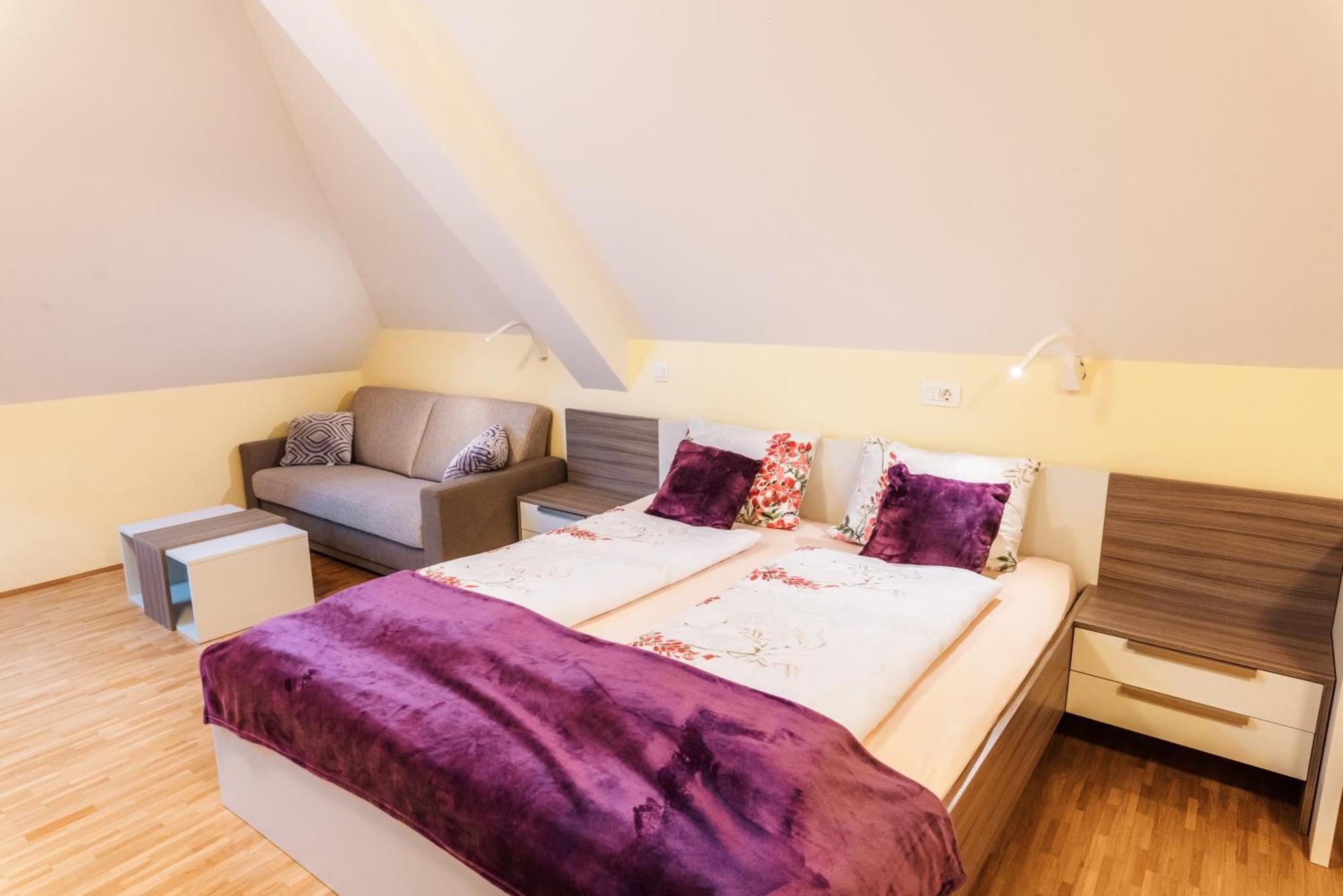 Dvorec Trebnik - Sobe Slovenske Konjice Ngoại thất bức ảnh