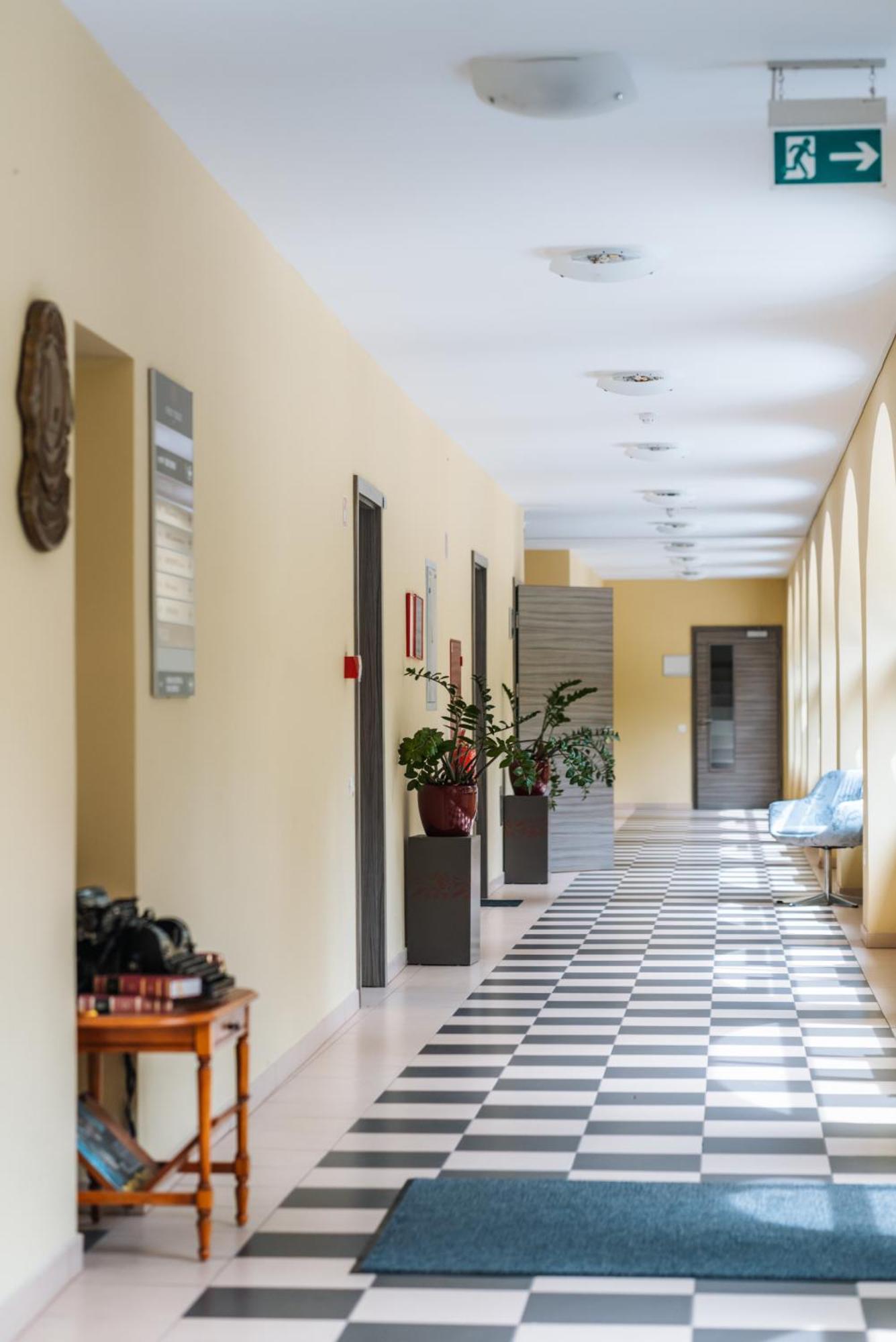 Dvorec Trebnik - Sobe Slovenske Konjice Ngoại thất bức ảnh